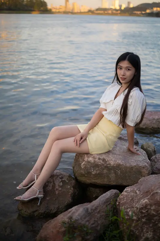 [尤蜜丝]穿搭写真 No.121 - 尤蜜丝